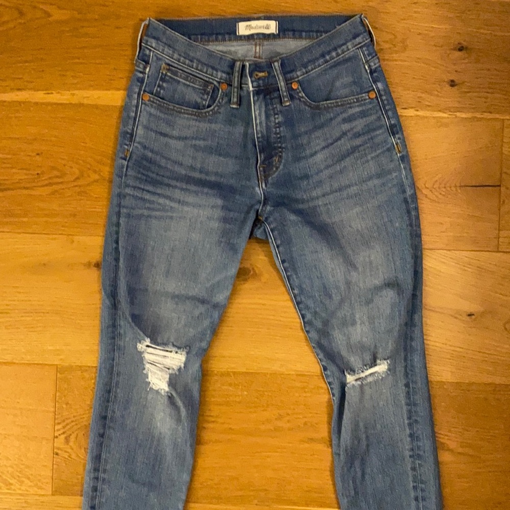 Madewell distressed 9” high rise skinny